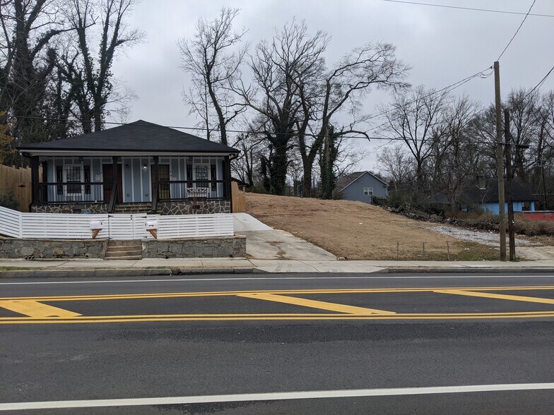 756 Joseph E Boone Blvd, Atlanta, GA à vendre - Photo de l’immeuble – Image 2 sur 7