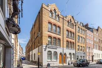 Plus de détails pour 14-15 Carlisle St, Londres - Bureau à louer