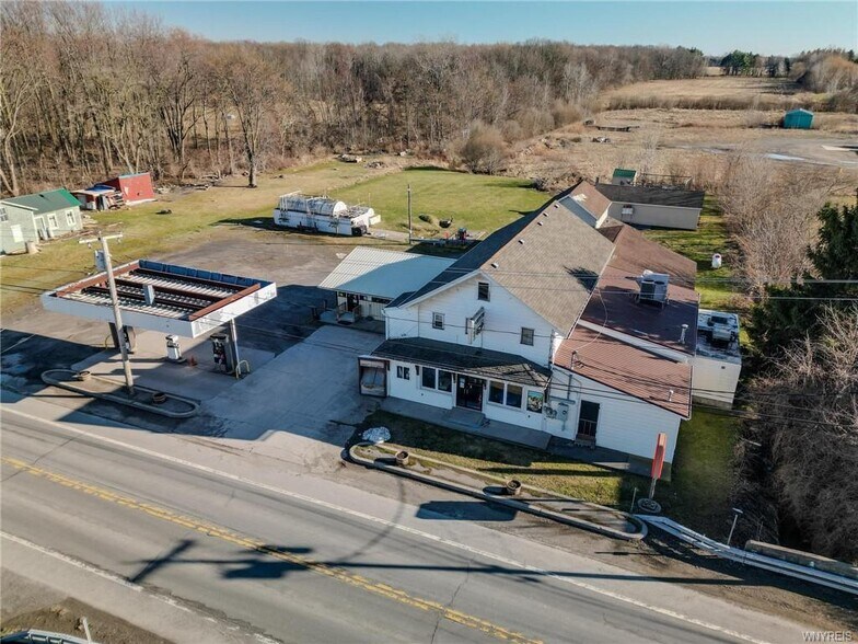 10204 Roosevelt Hwy, Lyndonville, NY à vendre - Photo de l’immeuble – Image 2 sur 34