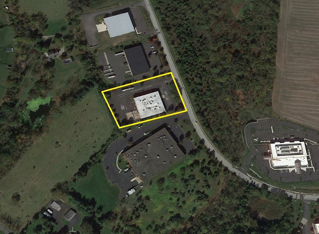 654 Enterprise Dr, Royersford, PA à vendre Photo intérieure– Image 1 sur 3