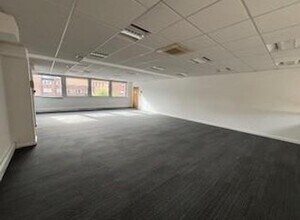 2-10 St. Johns St, Bedford à louer Photo intérieure– Image 2 sur 2