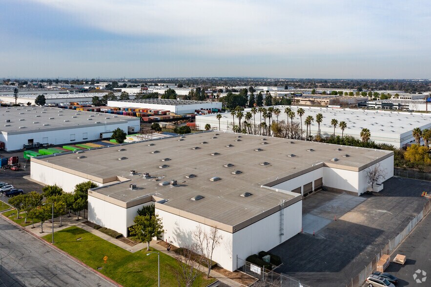 475 W Manville St, Compton, CA à louer - Aérien – Image 2 sur 5