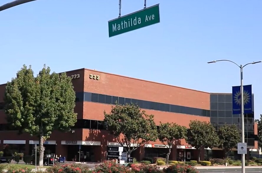 333 W El Camino Real, Sunnyvale, CA à louer - Vidéo sur l’annonce professionnelle – Image 2 sur 11