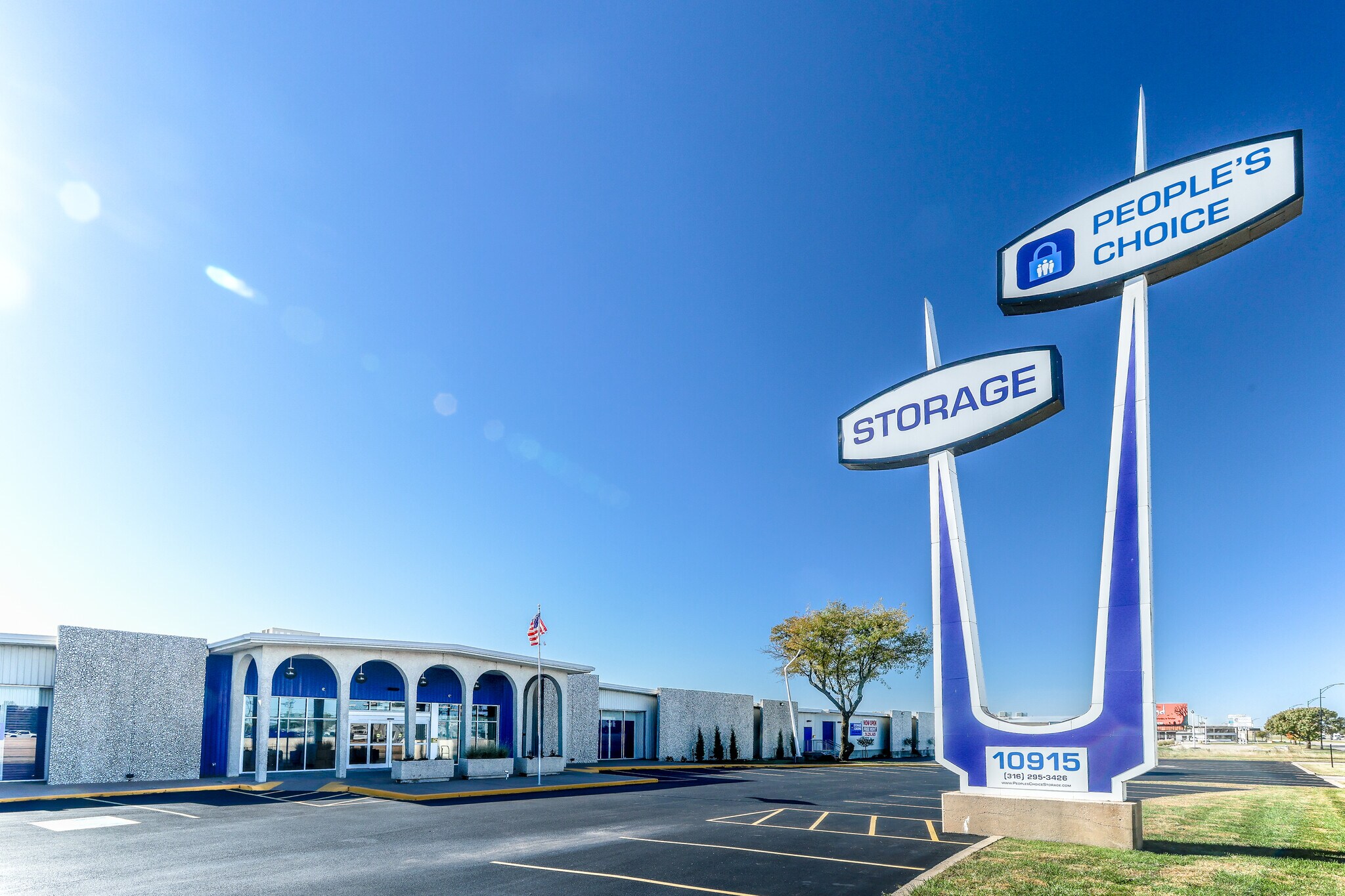 10915 W Kellogg St, Wichita, KS à louer Photo principale– Image 1 sur 10