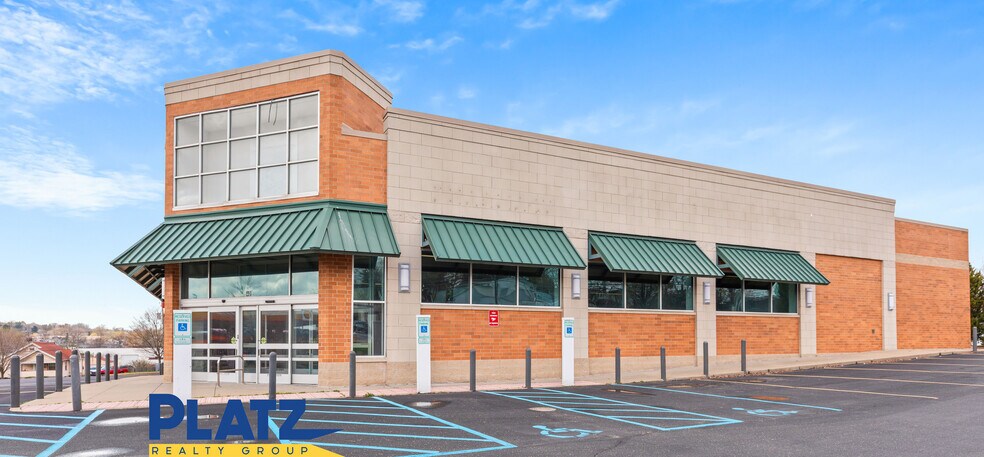 40 N Meridian Rd, Youngstown, OH à louer - Photo de l’immeuble – Image 3 sur 12