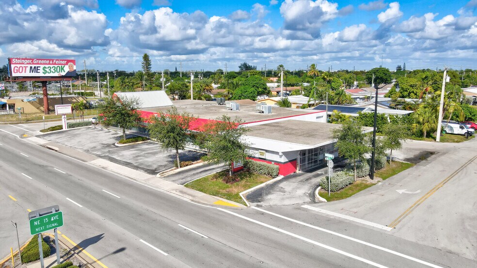 1631 E Sample Rd, Pompano Beach, FL à vendre - Aérien – Image 3 sur 9
