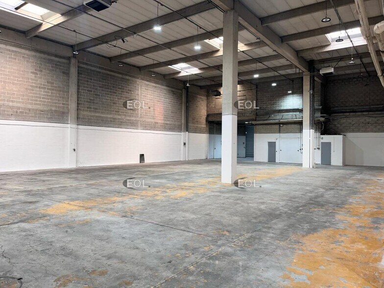 Local d’activités dans Sarcelles à louer - Photo intérieure – Image 3 sur 4