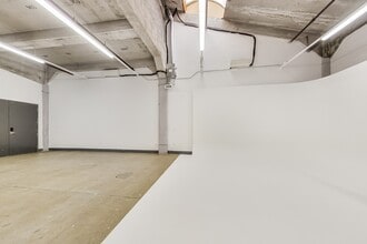 2744 E 11th St, Oakland, CA à louer Photo intérieure– Image 2 sur 5