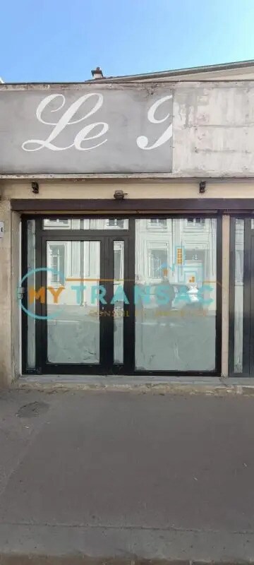 Local commercial dans Champigny-sur-Marne à louer Photo de l’immeuble– Image 1 sur 3