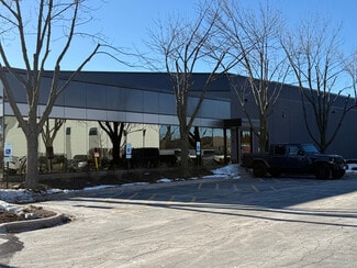 Plus de détails pour 500 W Algonquin Rd, Mount Prospect, IL - Bureau à louer