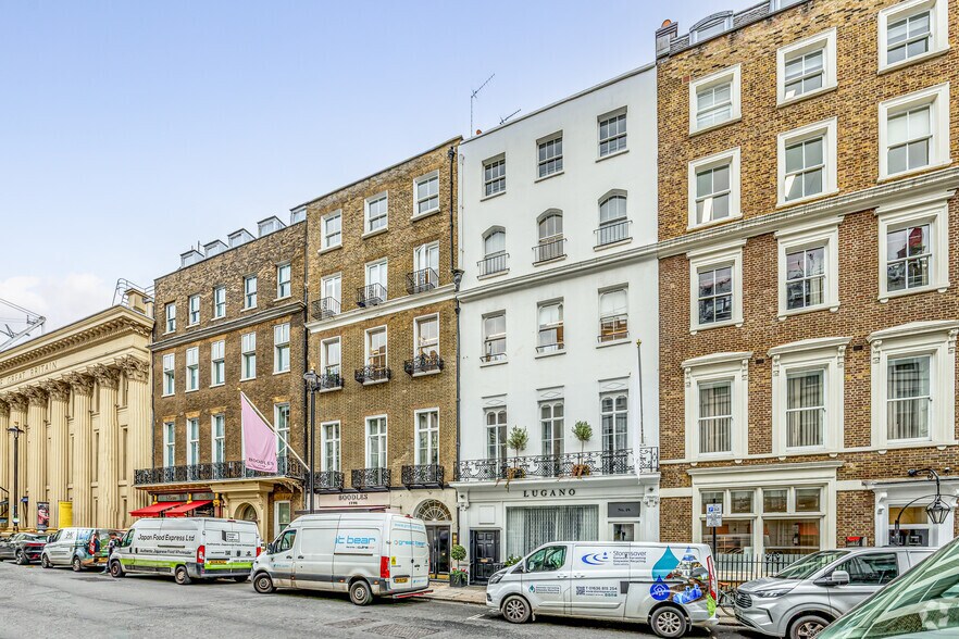 19 Albemarle St, Londres à louer - Photo de l’immeuble – Image 2 sur 2