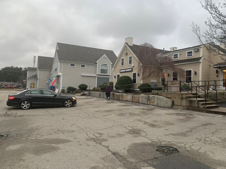 1518 Tremont St, Duxbury, MA à louer - Photo de l’immeuble – Image 2 sur 3