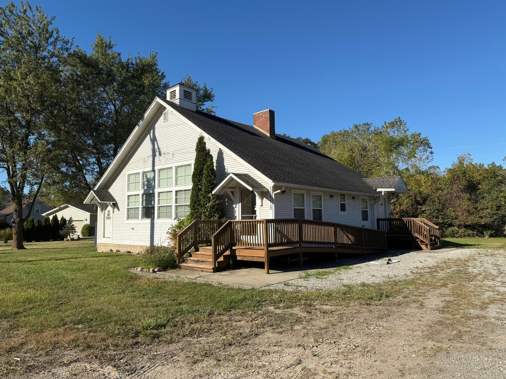 33518 W Jefferson Ave, Rockwood, MI à vendre Photo principale– Image 1 sur 22
