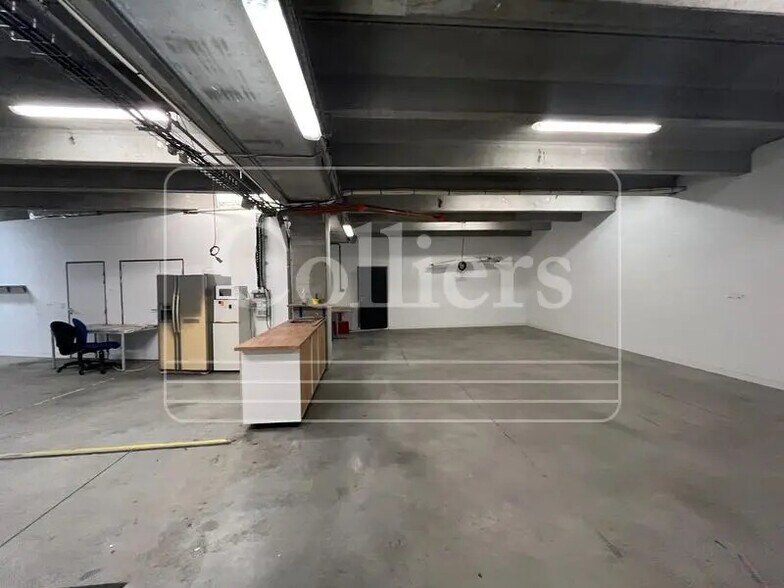 Local d’activités dans Marseille à louer - Photo intérieure – Image 3 sur 5
