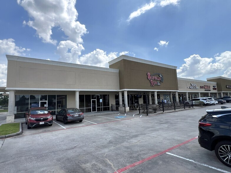 440 Rayford Rd, Spring, TX à louer - Photo de l’immeuble – Image 2 sur 3
