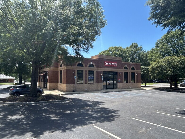 1025 Broad River Rd, Columbia, SC à louer - Photo de l’immeuble – Image 3 sur 4