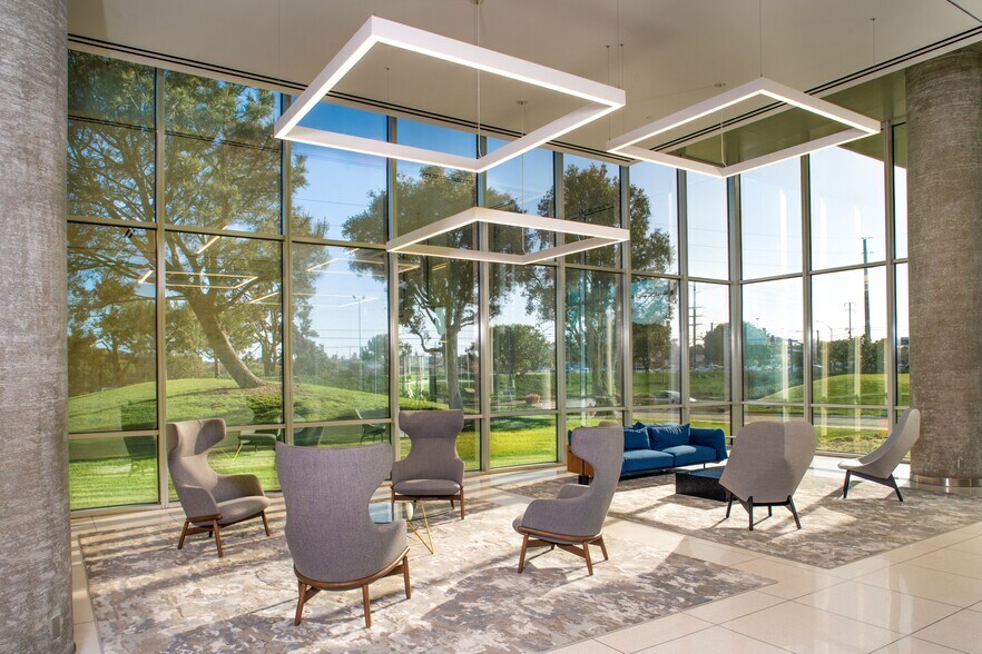 15000 Aviation Blvd, Hawthorne, CA à louer - Hall d’entrée – Image 2 sur 12