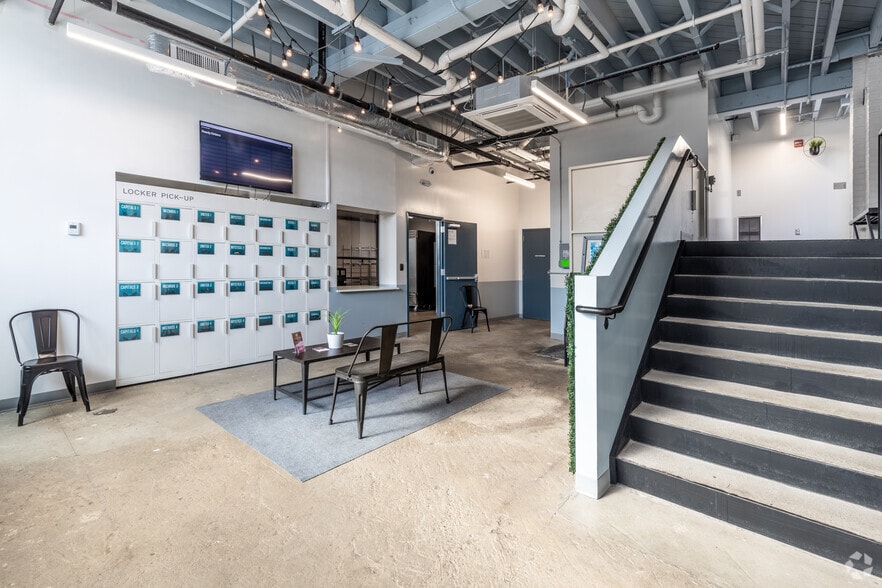 2000-2014 5th St NE, Washington, DC à louer - Hall d’entrée – Image 3 sur 14