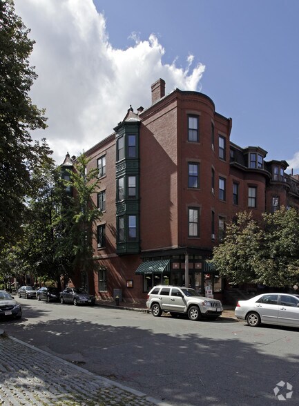 Maverick Suites Portfolio portefeuille de 5 biens à vendre sur LoopNet.fr - Photo principale – Image 2 sur 78