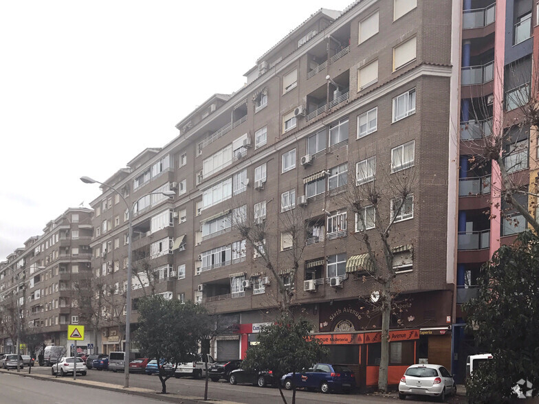 Avenida Francisco Aguirre, 312, Talavera de la Reina, Toledo à vendre - Photo principale – Image 1 sur 2