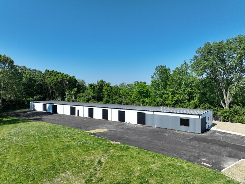325 Harmon Ave, Lebanon, OH à louer - Photo principale – Image 1 sur 11