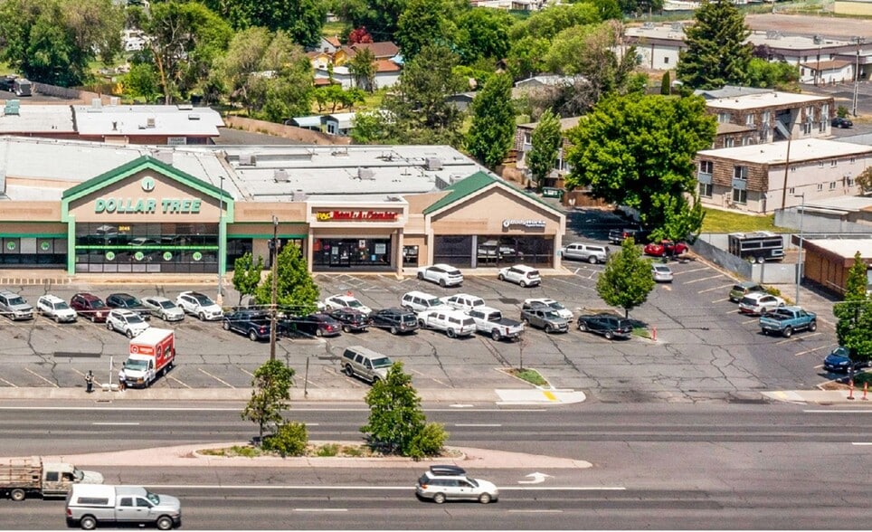 3049 S 6th St, Klamath Falls, OR à louer - Photo de l’immeuble – Image 2 sur 13