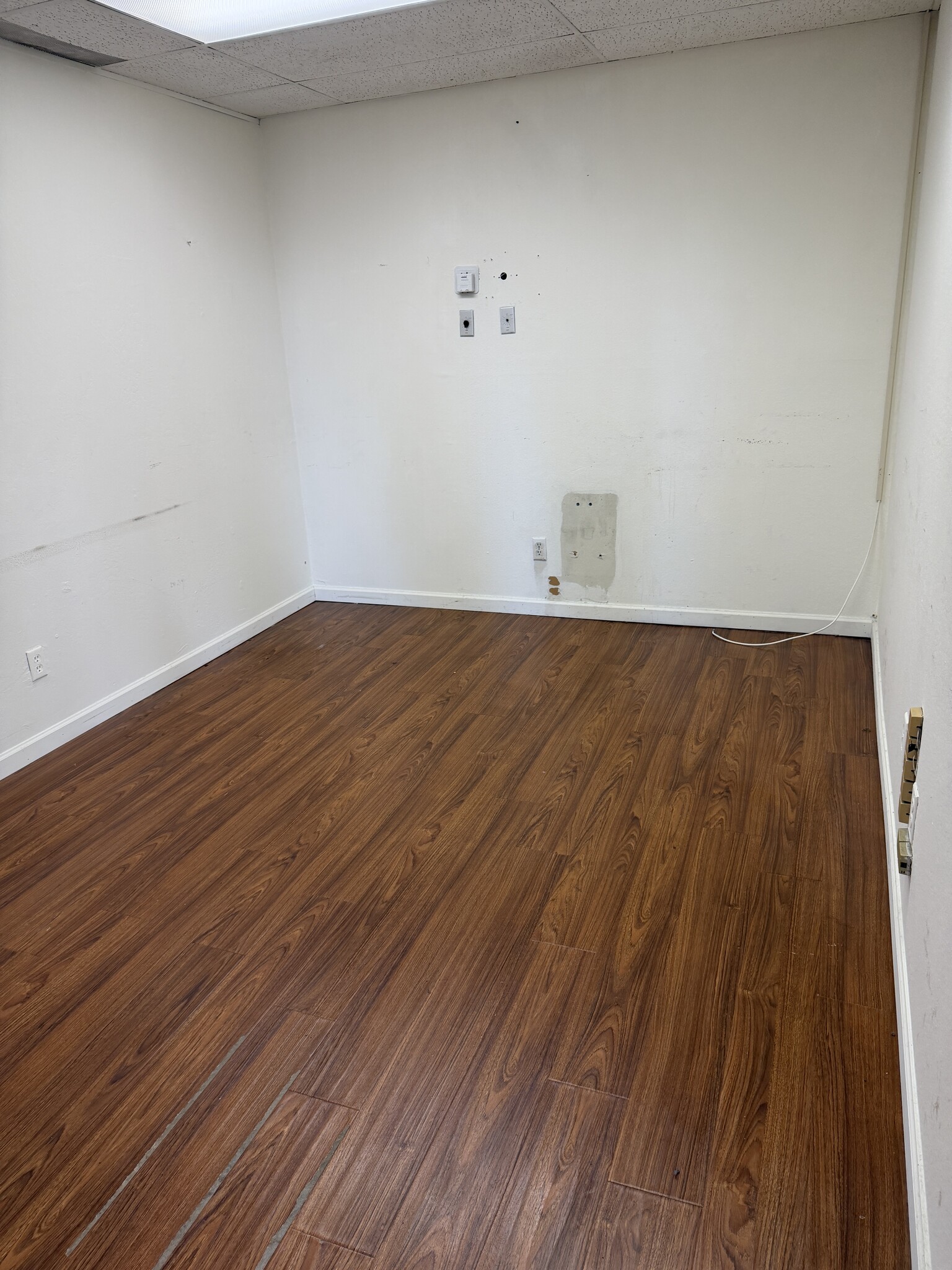 12140 Artesia Blvd, Artesia, CA à louer Photo intérieure– Image 1 sur 5