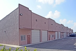 Plus de détails pour 16599-16621 SW 117th Ave, Miami, FL - Industriel/Logistique à vendre