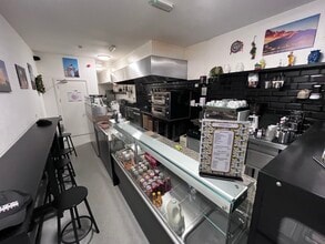 55 Holburn St, Aberdeen à louer Photo de l’immeuble– Image 1 sur 3