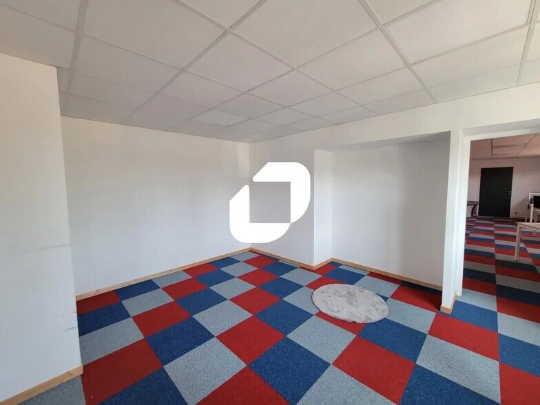 Bureau dans Villeneuve-en-Retz à vendre - Photo de l’immeuble – Image 1 sur 3