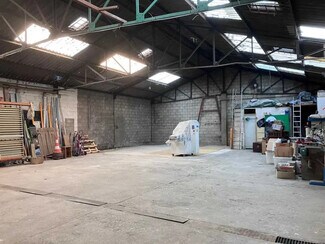 Plus de détails pour 184 Rue Colbert, Colombes - Industriel/Logistique à louer