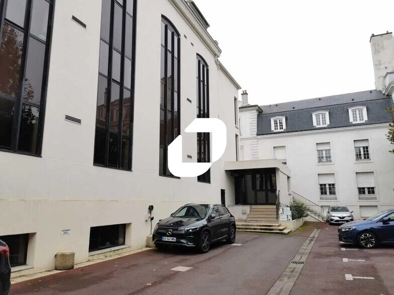 41-45 Avenue Du Général Leclerc, Le Plessis-Robinson à louer - Photo de l’immeuble – Image 1 sur 32