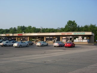 Plus de détails pour 9 Cedar Swamp Rd, Smithfield, RI - Local commercial à louer