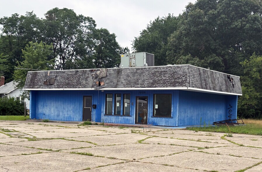 3004 Michigan Ave W, Battle Creek, MI à vendre - Photo principale – Image 1 sur 2