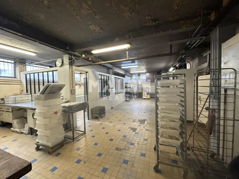 Local commercial dans Lyon à louer - Photo de l’immeuble – Image 2 sur 4