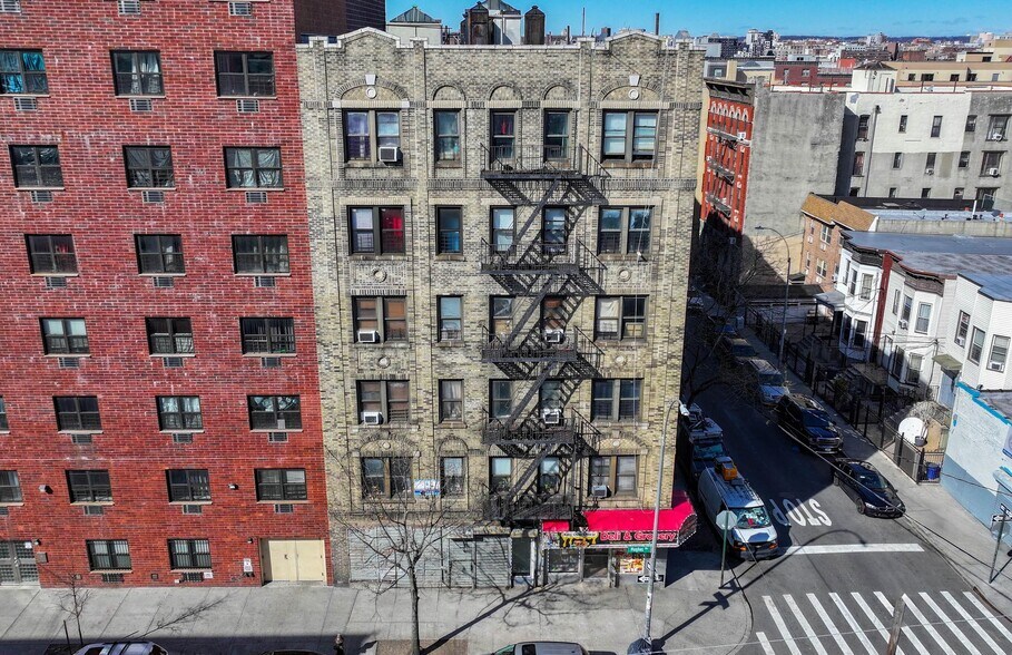 620 E 178th St, Bronx, NY à vendre - Photo de l’immeuble – Image 2 sur 10