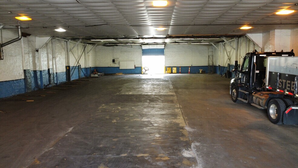 164-168 Montgomery St, Albany, NY à louer - Photo de l’immeuble – Image 2 sur 4