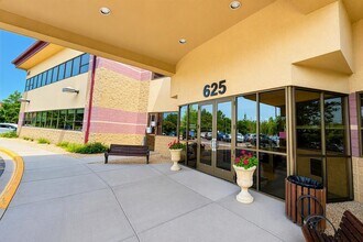 625 E Nicollet Blvd, Burnsville, MN à louer Photo intérieure– Image 2 sur 9