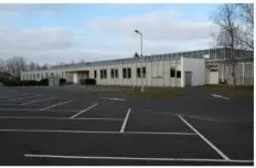 Industriel/Logistique dans Châlons-en-Champagne à vendre - Photo de l’immeuble – Image 3 sur 11
