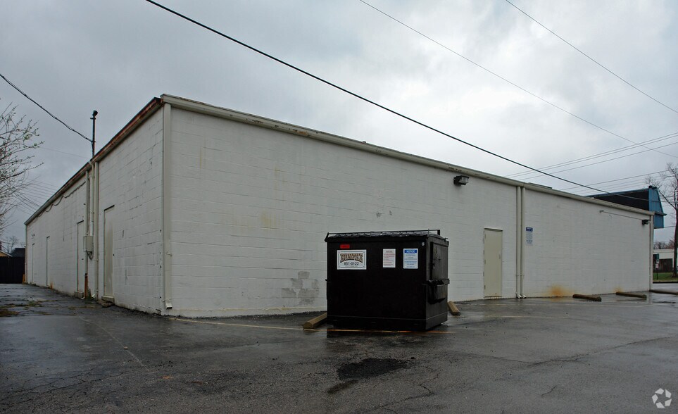 8009 Hamilton Ave, Cincinnati, OH à vendre - Photo de l’immeuble – Image 3 sur 3