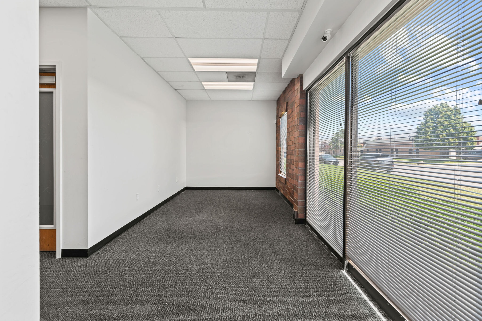434 W Bearcat Dr, Salt Lake City, UT à louer Photo intérieure– Image 1 sur 10