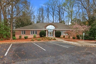 Plus de détails pour 2120 N Queen St, Kinston, NC - Bureau à louer