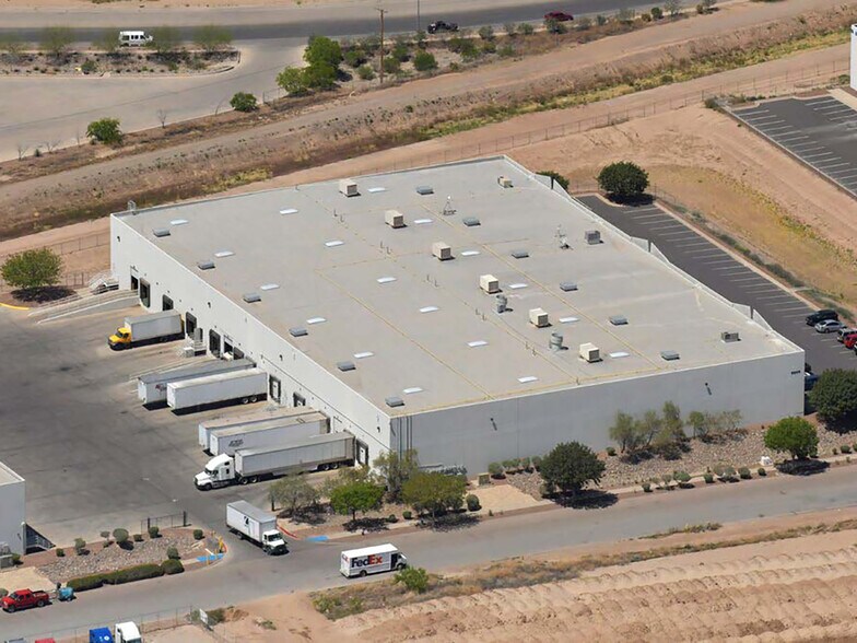 9600 Joe Rodriguez, El Paso, TX à louer - Photo de l’immeuble – Image 2 sur 2