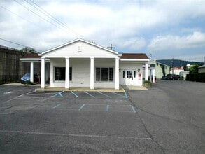 155 N Richard St, Bedford, PA à louer Photo de l’immeuble– Image 1 sur 6