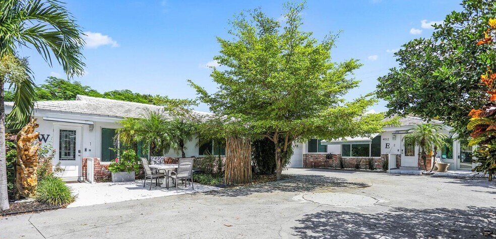 4512 Seagrape Dr, Lauderdale-by-the-Sea, FL à vendre - Photo de l’immeuble – Image 3 sur 24