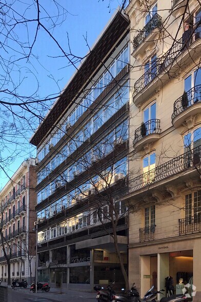 Calle De Jorge Juan, 30, Madrid, Madrid à louer - Photo de l’immeuble – Image 3 sur 3