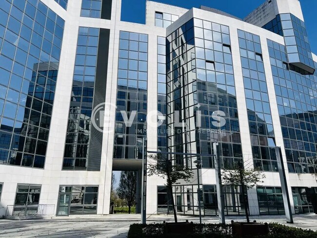 Plus de détails pour Bureau à vendre