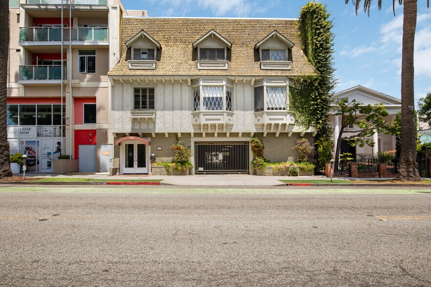 1325 7th St, Santa Monica, CA à vendre - Photo de l’immeuble – Image 2 sur 39