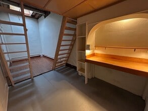 1205 E Pike St, Seattle, WA à louer Photo intérieure– Image 1 sur 3