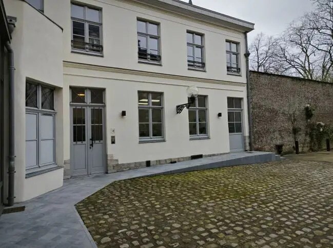 Bureau dans Lille à louer - Photo de l’immeuble – Image 1 sur 5